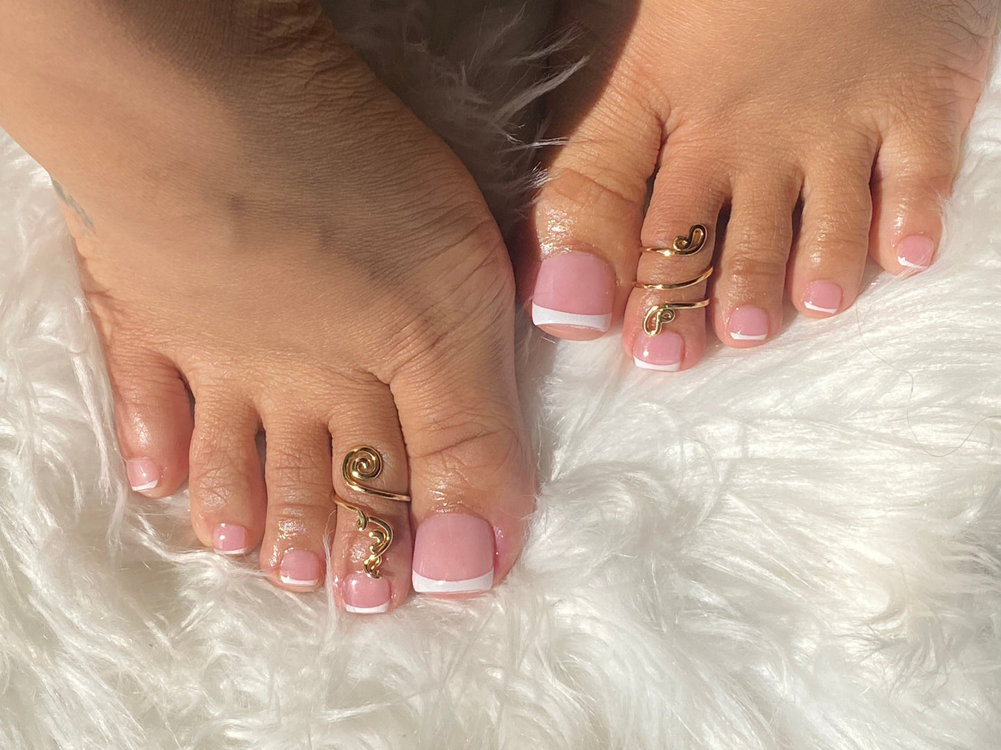 TOE PRESSONS