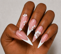 Dreaux | Floral Long Stiletto French Tip Press-On Nails | 10 Nails