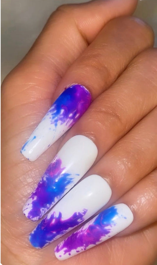Dirty Sprite for Two at The Eiffel Tower - Premium Press-On Nails from SBS - Just $39! Shop now at ShadedbyShanell